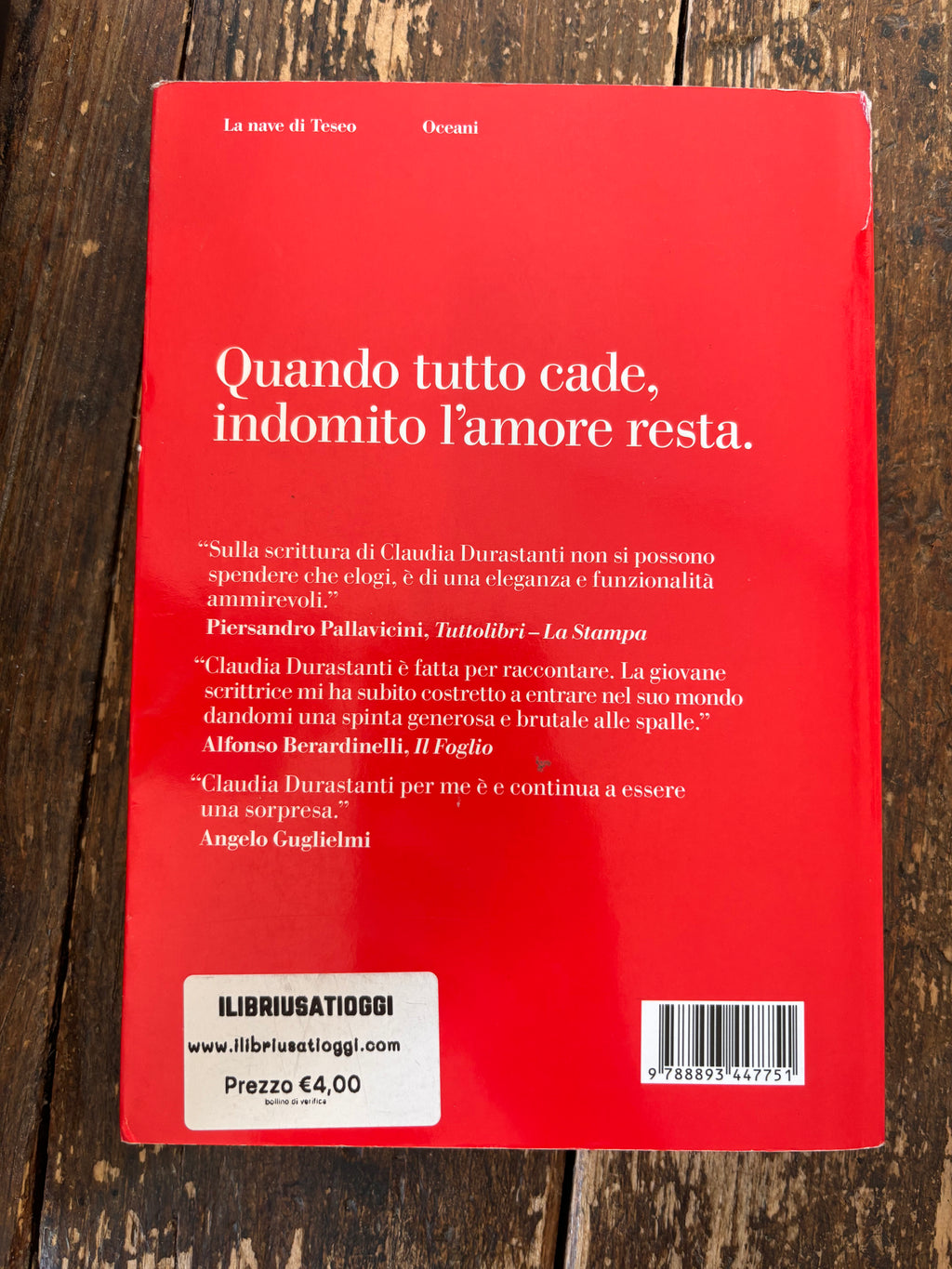 La straniera