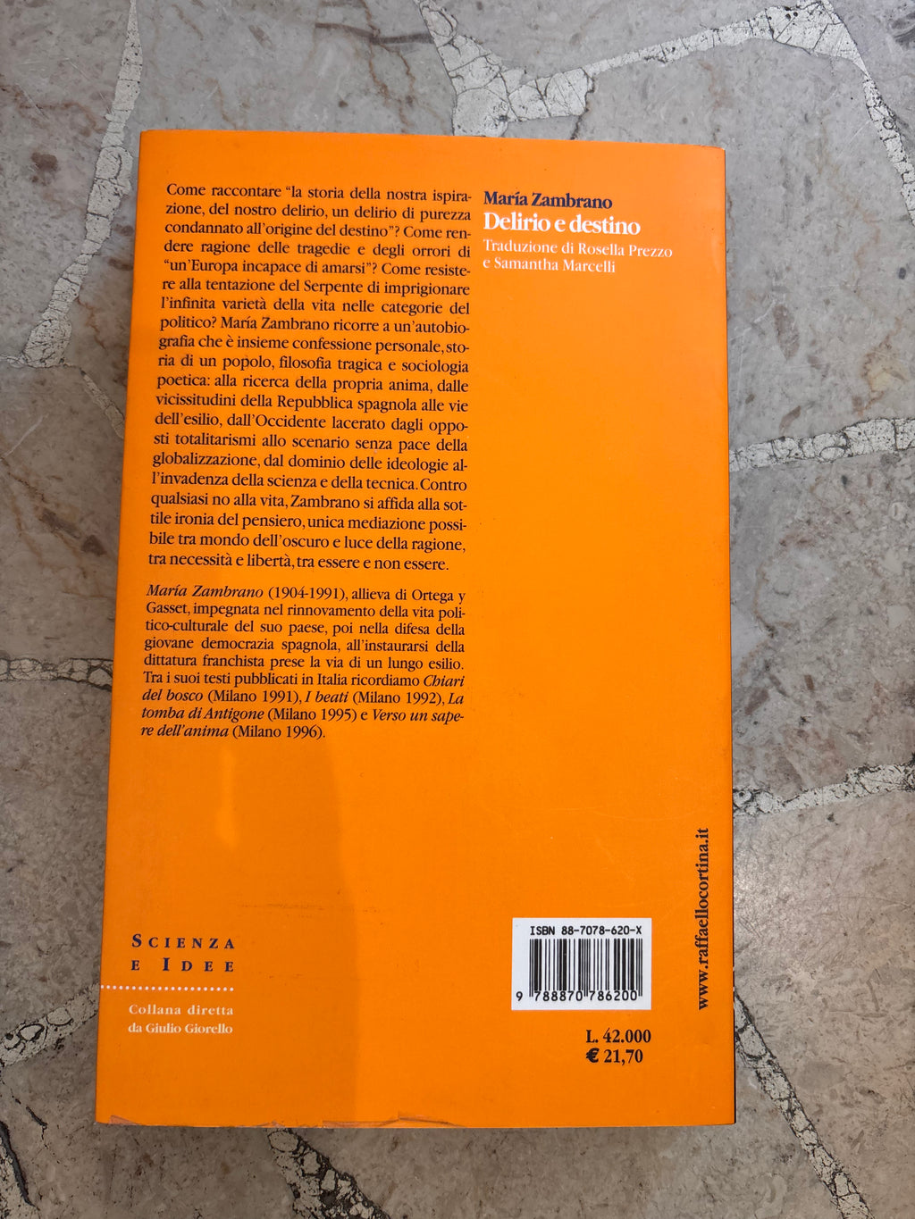 Delirio e destino